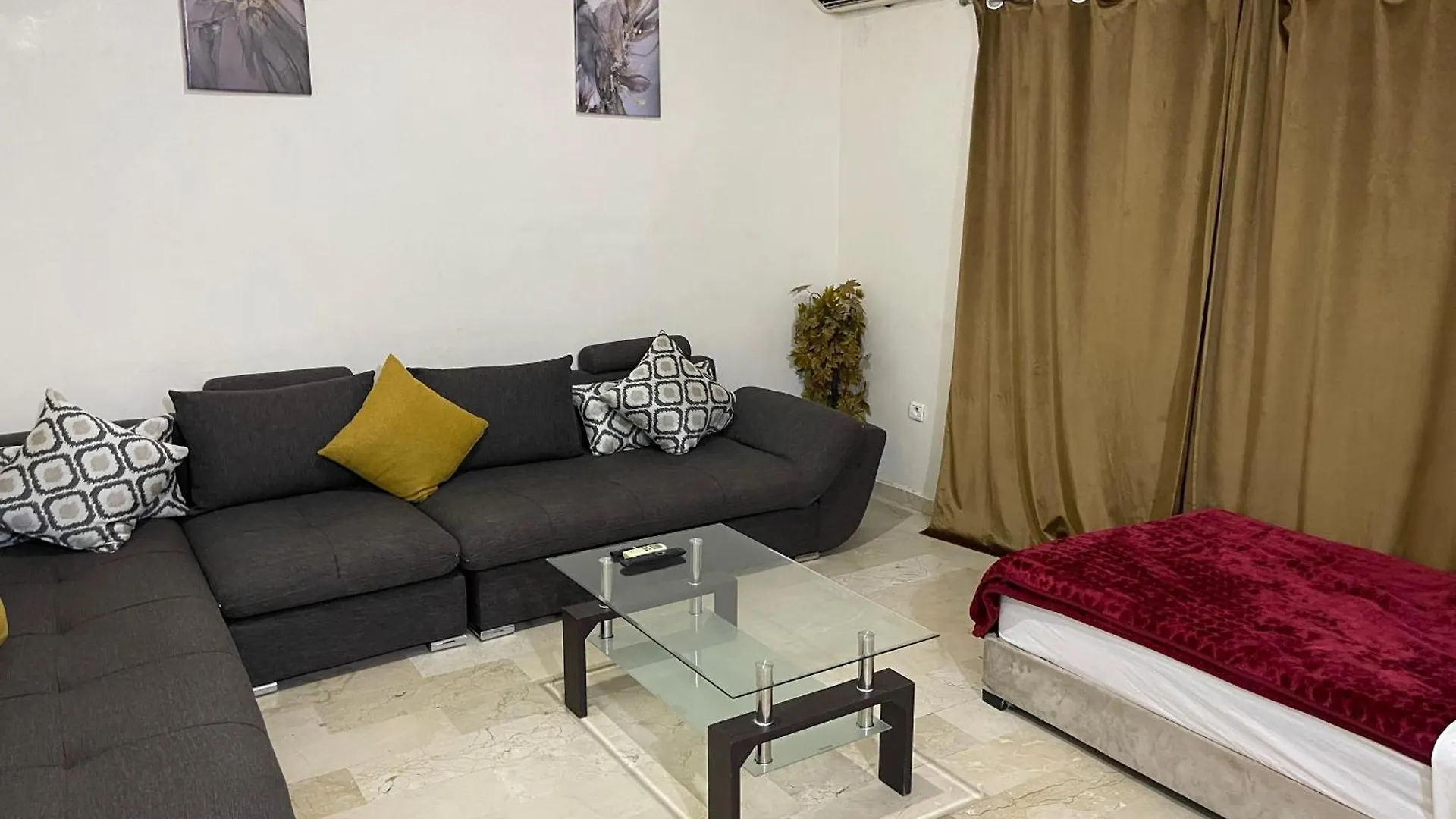 Daire Appartement 28 Au 4 Eme Etage Avec Balcon Marakeş