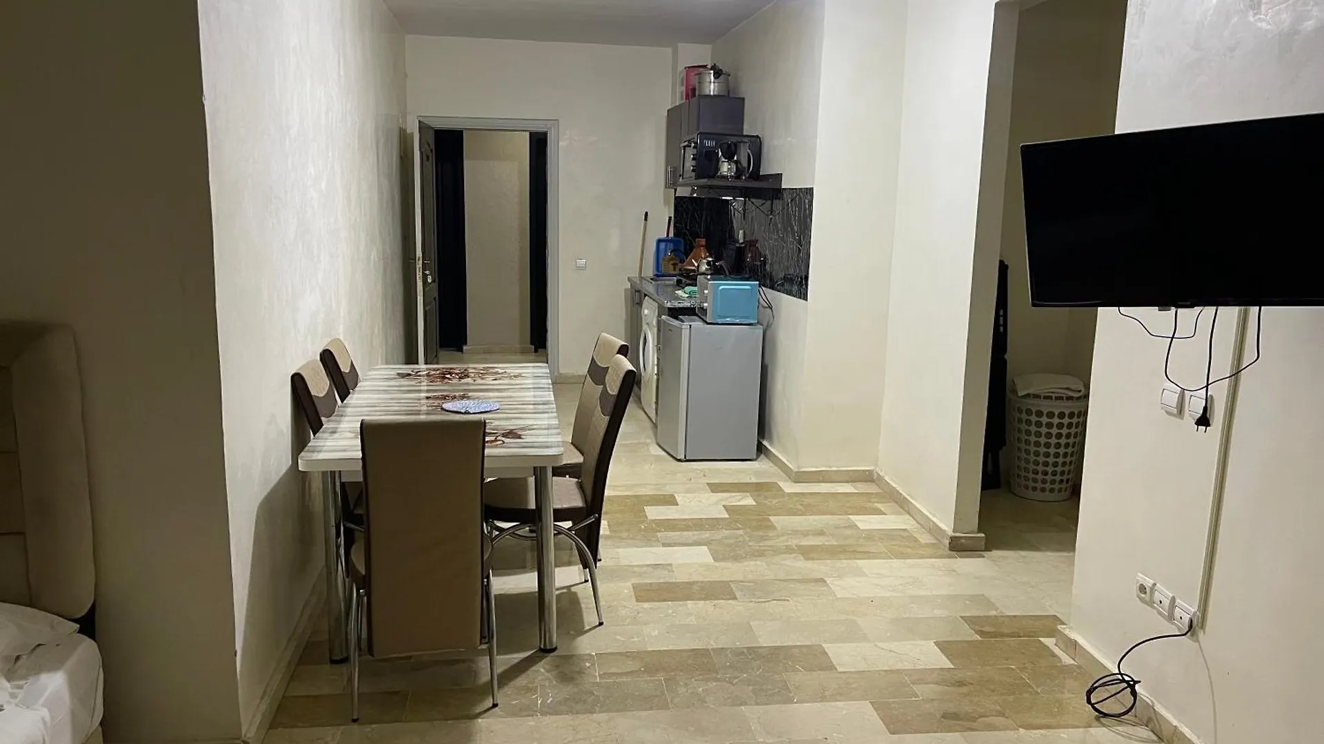 Appartement 28 Au 4 Eme Etage Avec Balcon Marakeş Daire